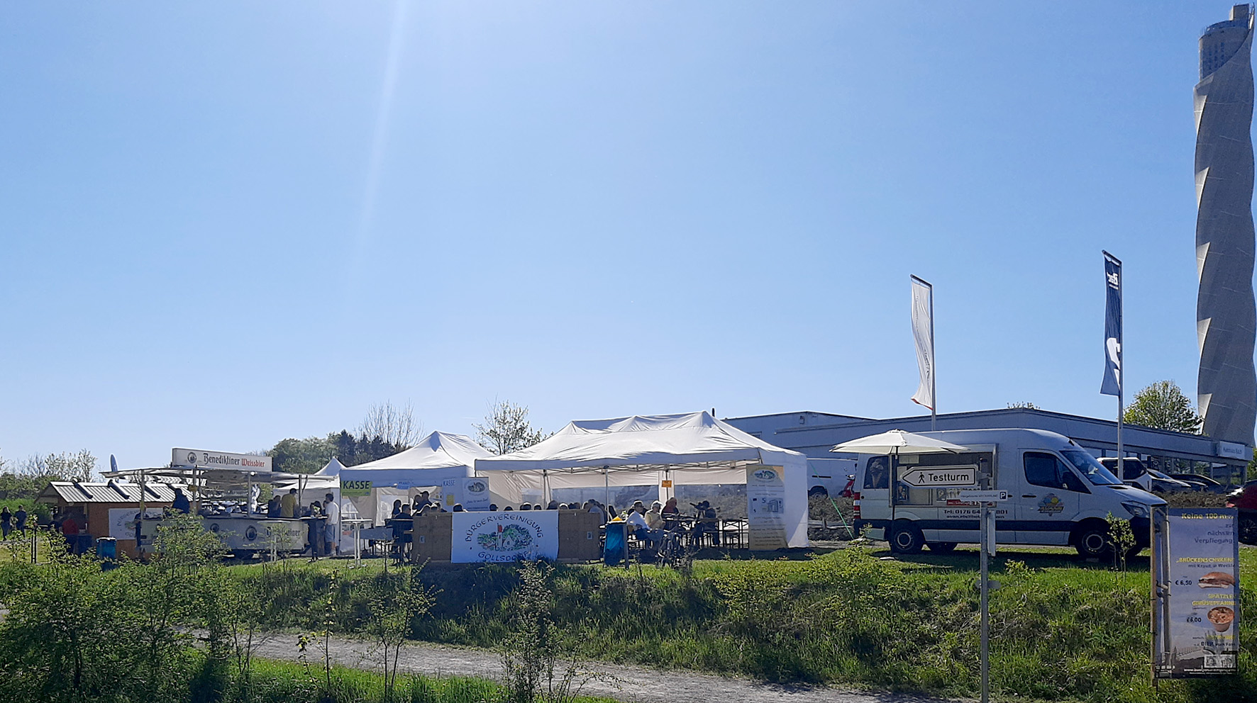Die Bürgervereinigung mit großem Festplatz bei der Eröffnung der Neckarline